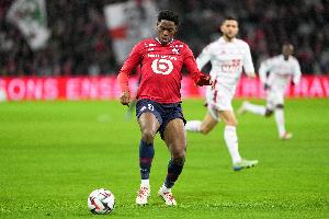 签下两名锋霸？迪马：尤文和戴维谈判有进展，不排除也签奥斯梅恩